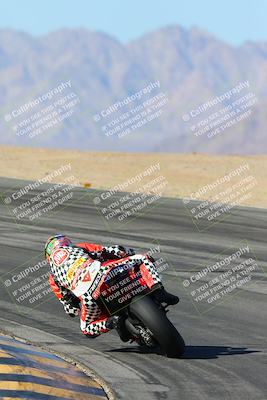 media/Feb-06-2025-Racers Edge (Thu) [[c17ed6f7b1]]/2-B Group/Session 4 End (Turn 10 Backside)/